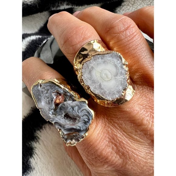 Divine Feminine Cosmic Geode Ring - Picture 4 of 10